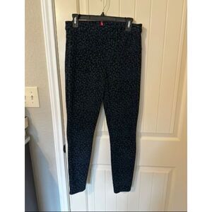 Spanx Blue Black Leopard Cheetah Print Skinny Jegging Slimming Jean Pants Sz M